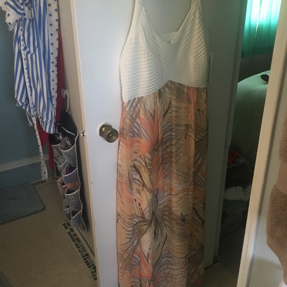 Maxi dress